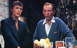 Photo of Bing CROSBY and David BOWIE